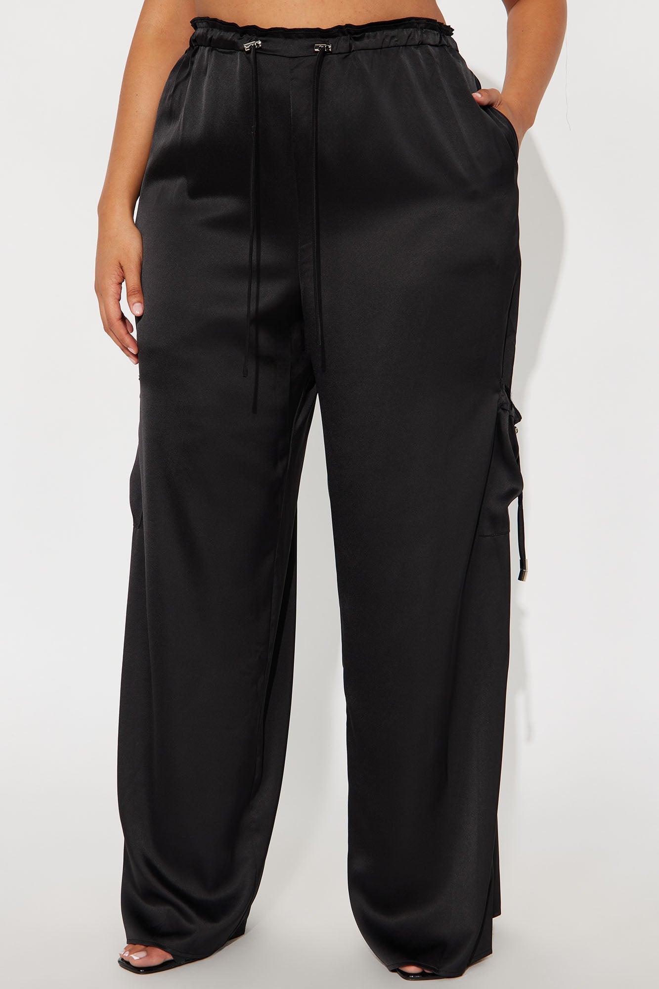 Brielle Satin Wide Leg Cargo Pant 33″ - Black