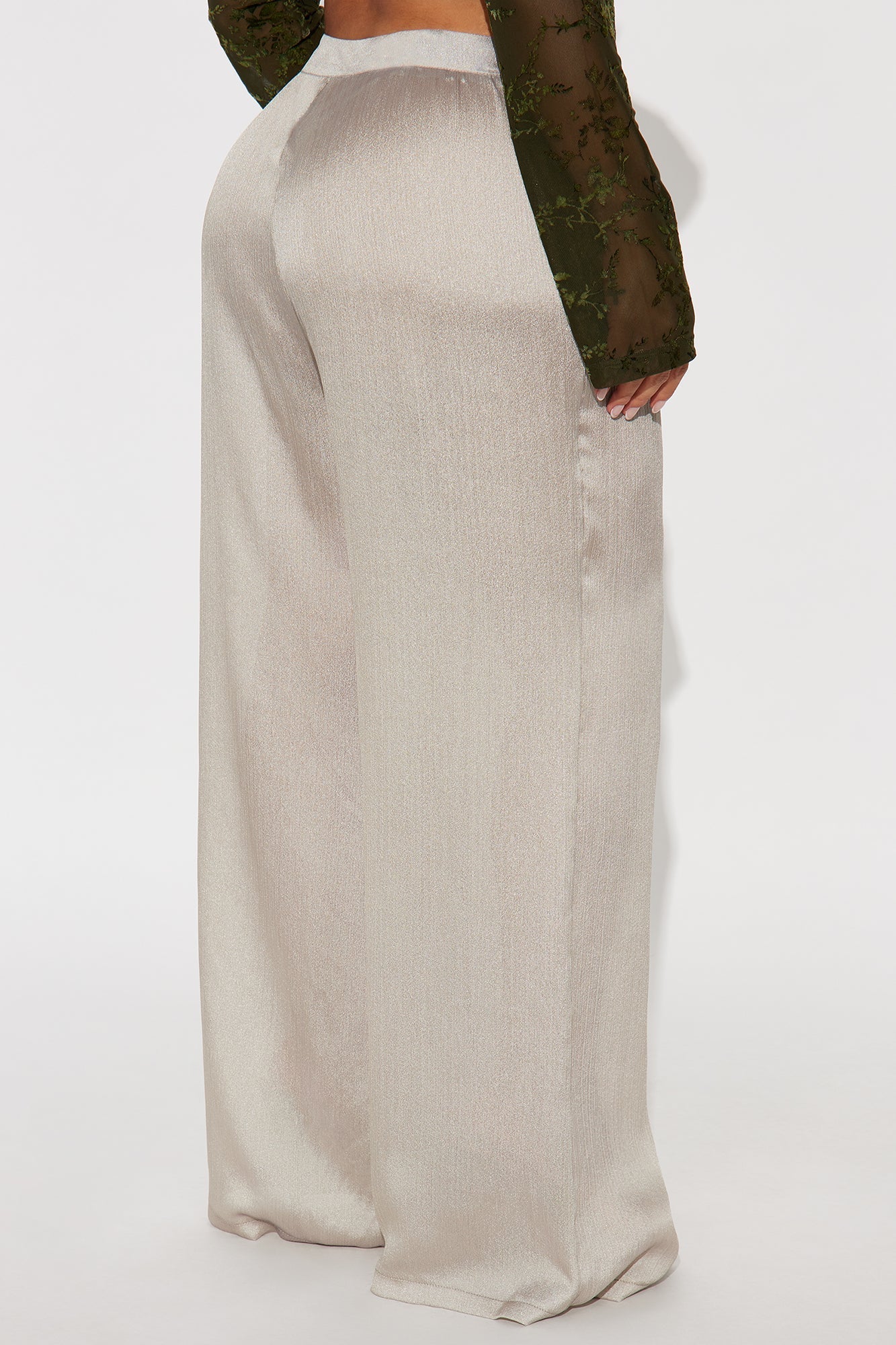 Iconic Scene Low Rise Shimmer Wide Leg Pant 33 - Silver
