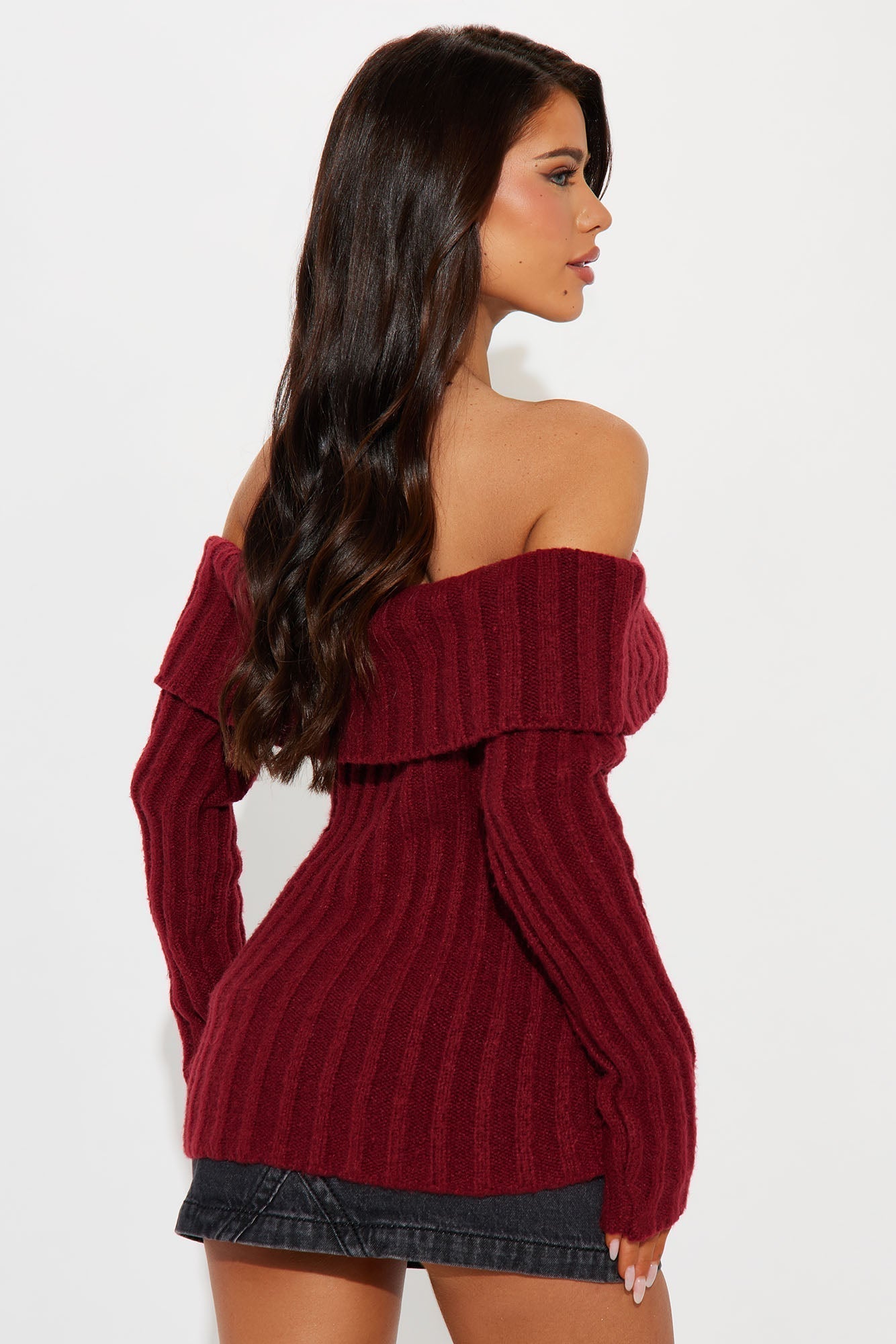 Mid City Off Shoulder Sweater - Burgundy