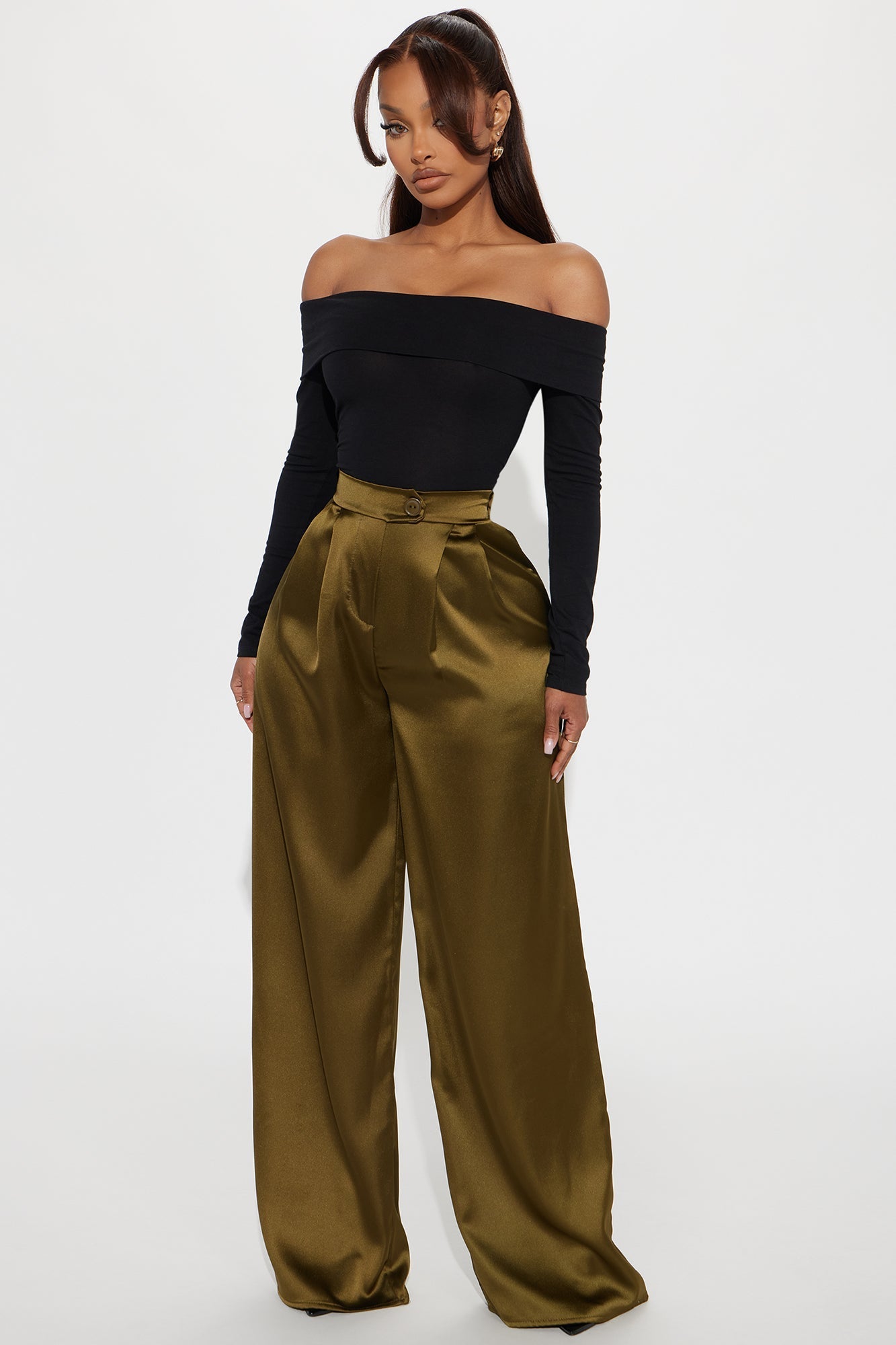 Tone It Down Satin Trouser - Olive