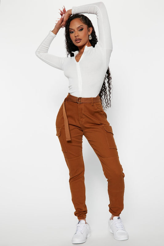 Cadet Khloe Oversized Cargo Pants - Cognac