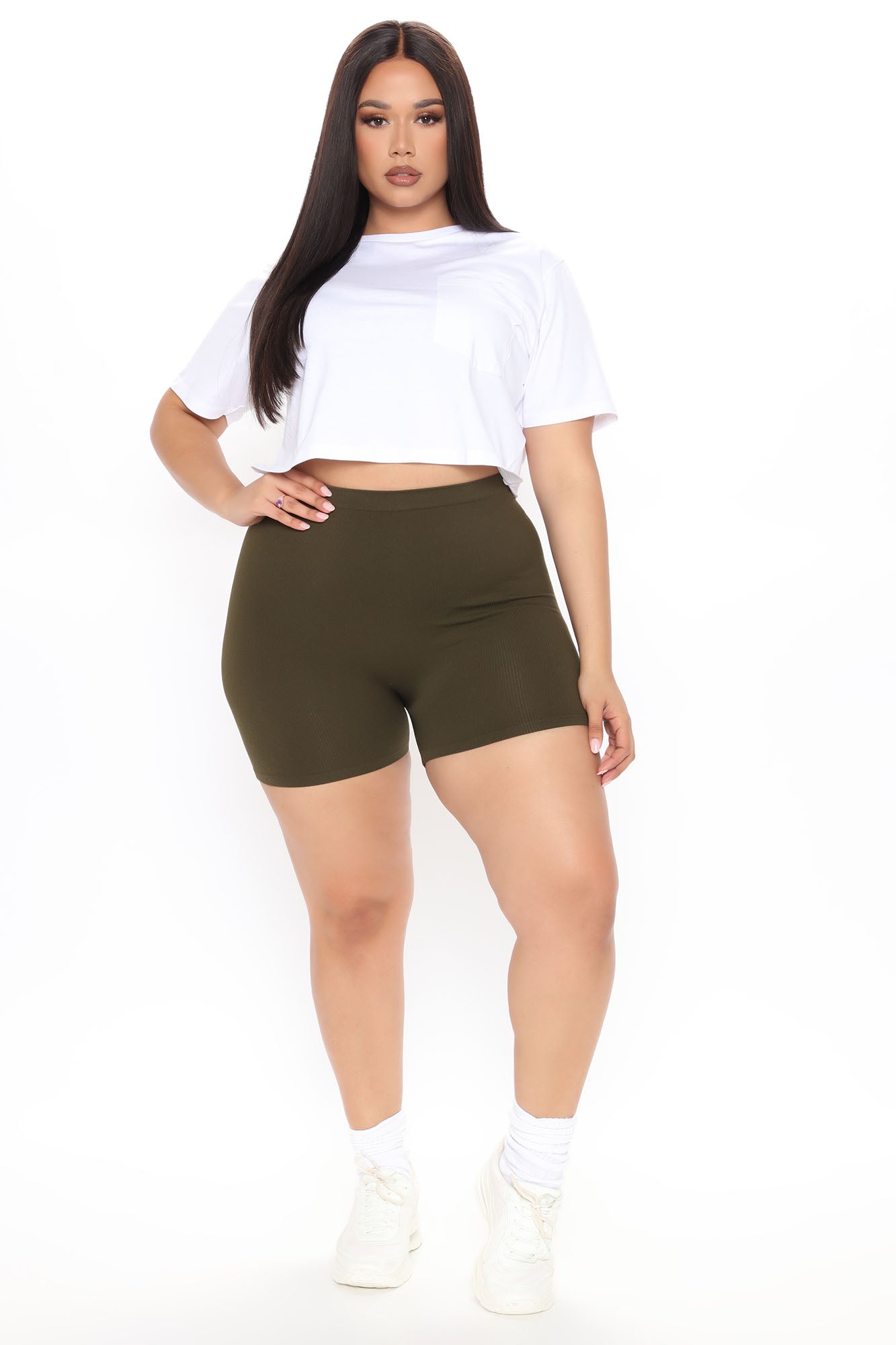 Uncomplicated Seamless Shorts - Olive