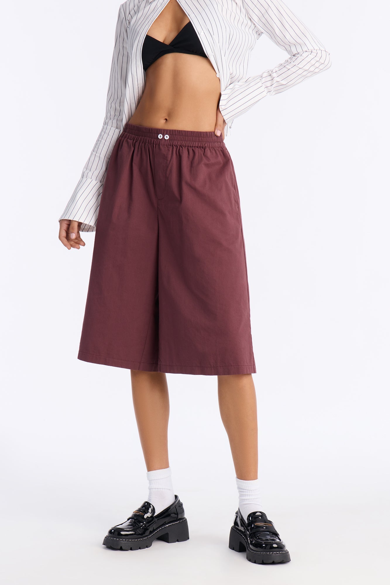Easy Does It Twill Bermuda Short 16″ - Burgundy