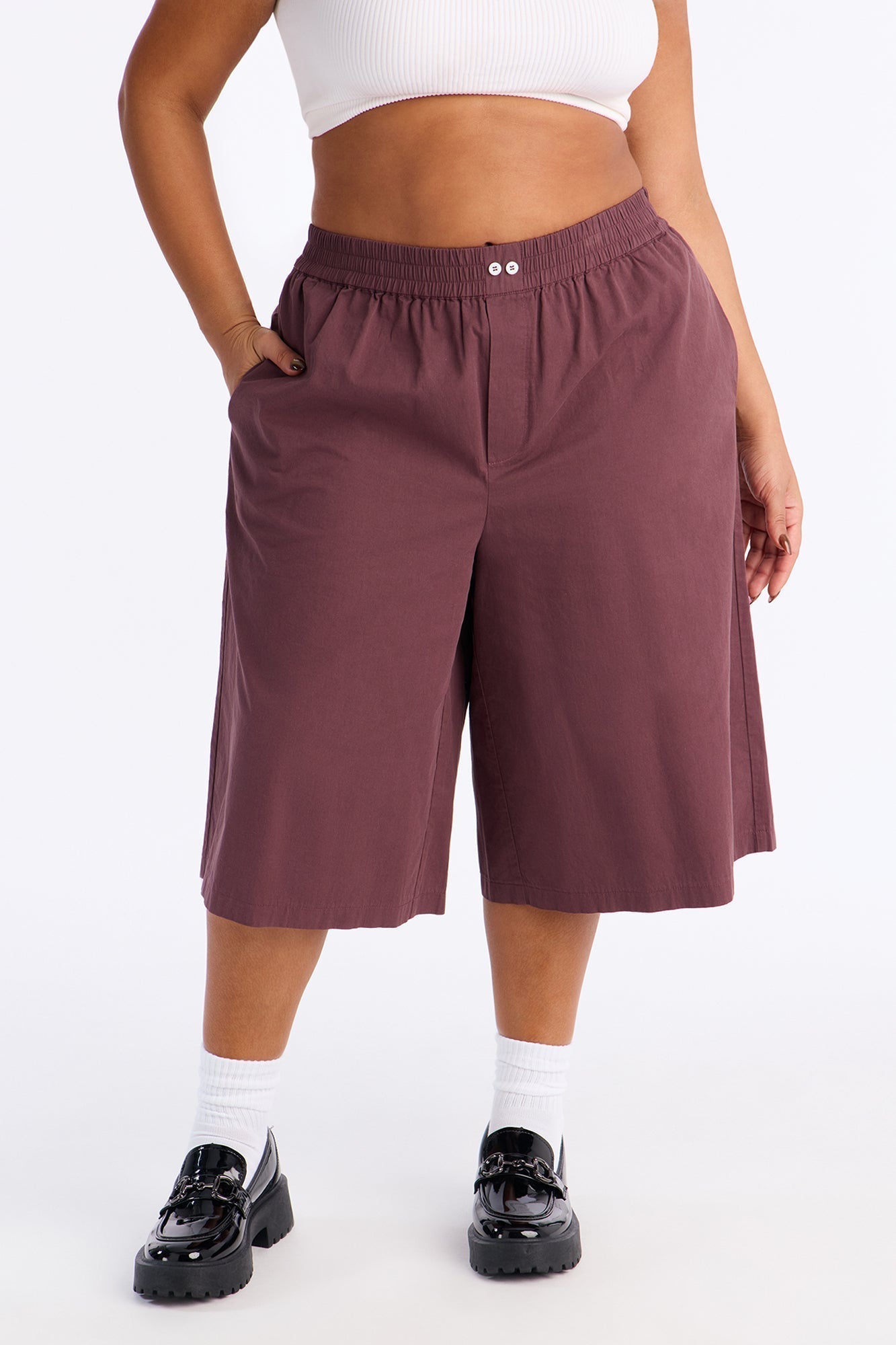 Easy Does It Twill Bermuda Short 16″ - Burgundy