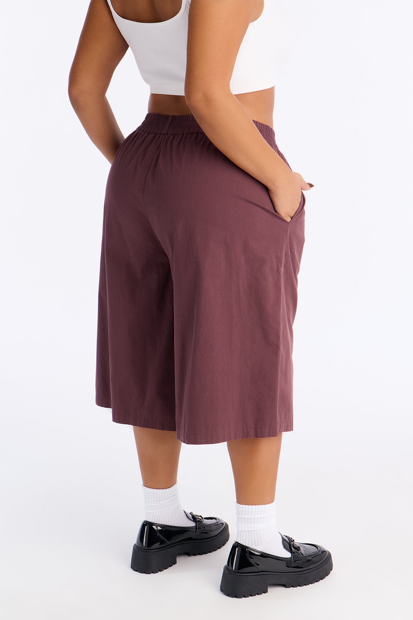 Easy Does It Twill Bermuda Short 16″ - Burgundy