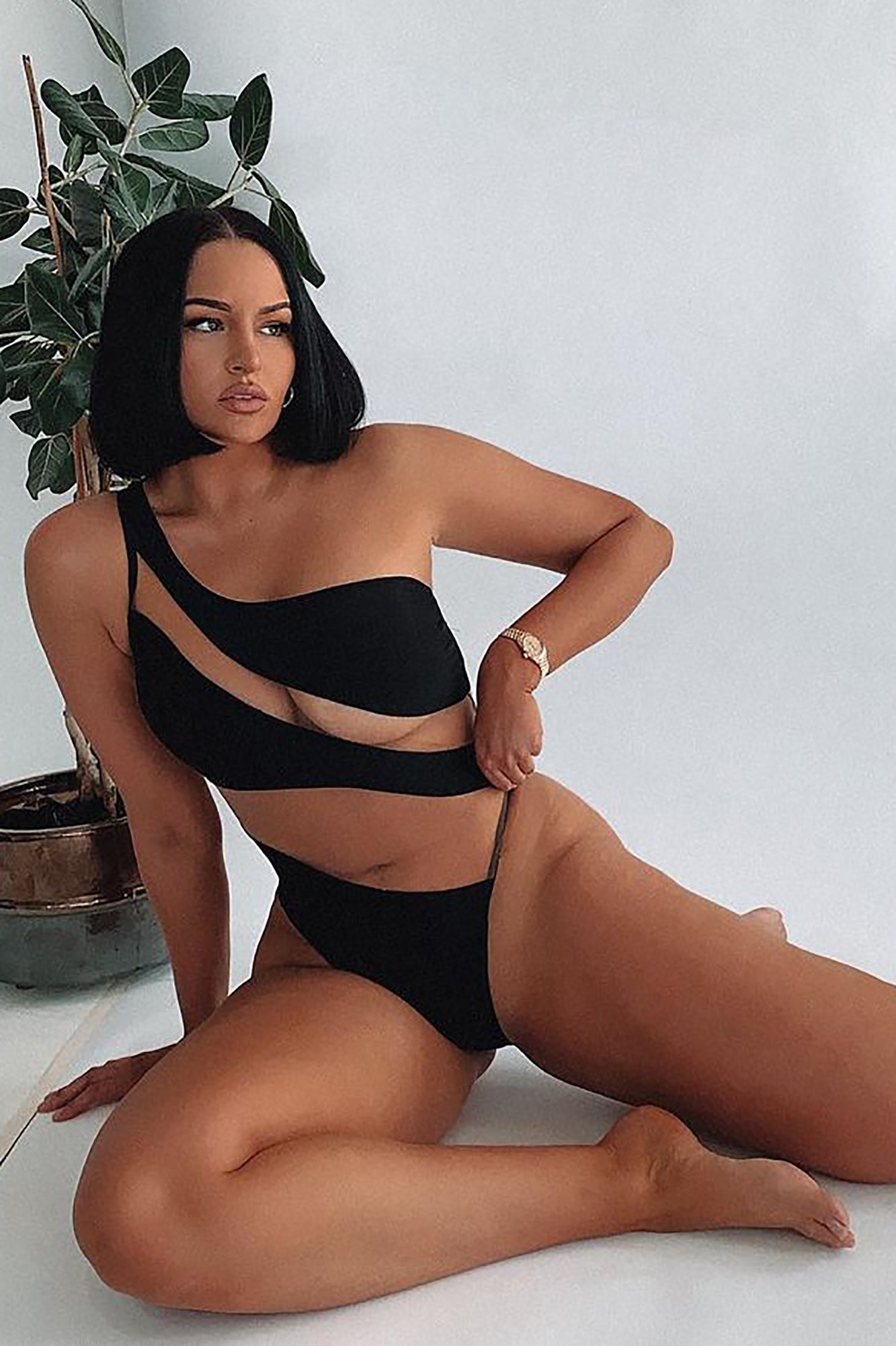 Island Hideout Cutout Mesh One Piece Swimsuit - Black